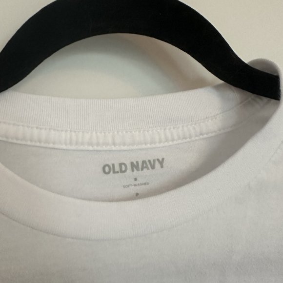 Old Navy Soft Washed Long Sleeve White Shirt Small - Picture 3 of 3